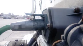 48722