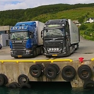 Travellin' light JJ Cale - Norway Trucking - YouTube